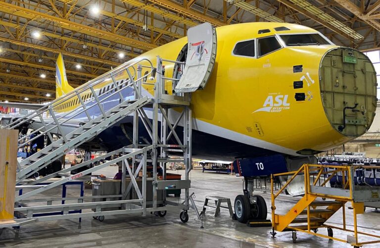 Aventure Acquires Two More 737NGs